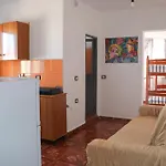 Green Villa * Velipojë