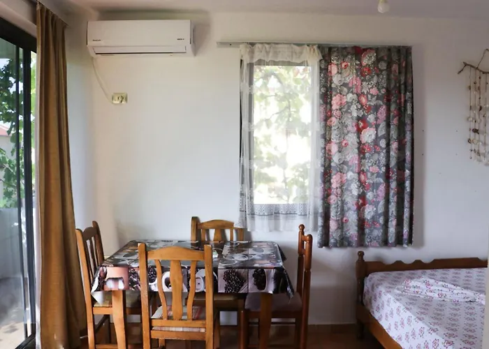 Green Villa Affittacamere Velipojë